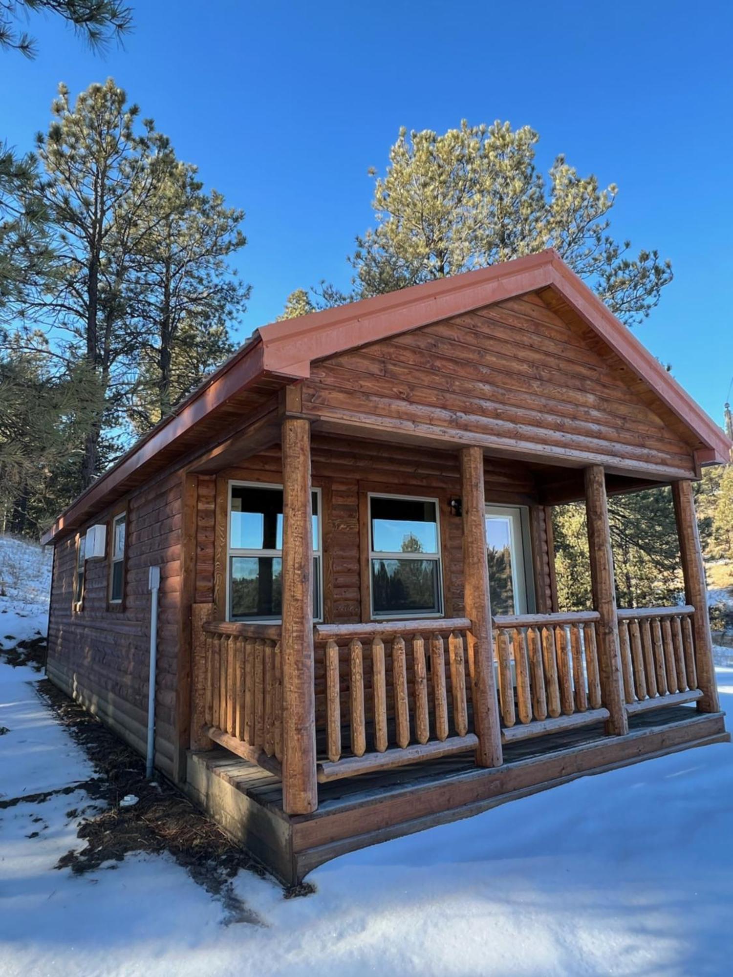 The Lodge At Devils Tower Екстериор снимка