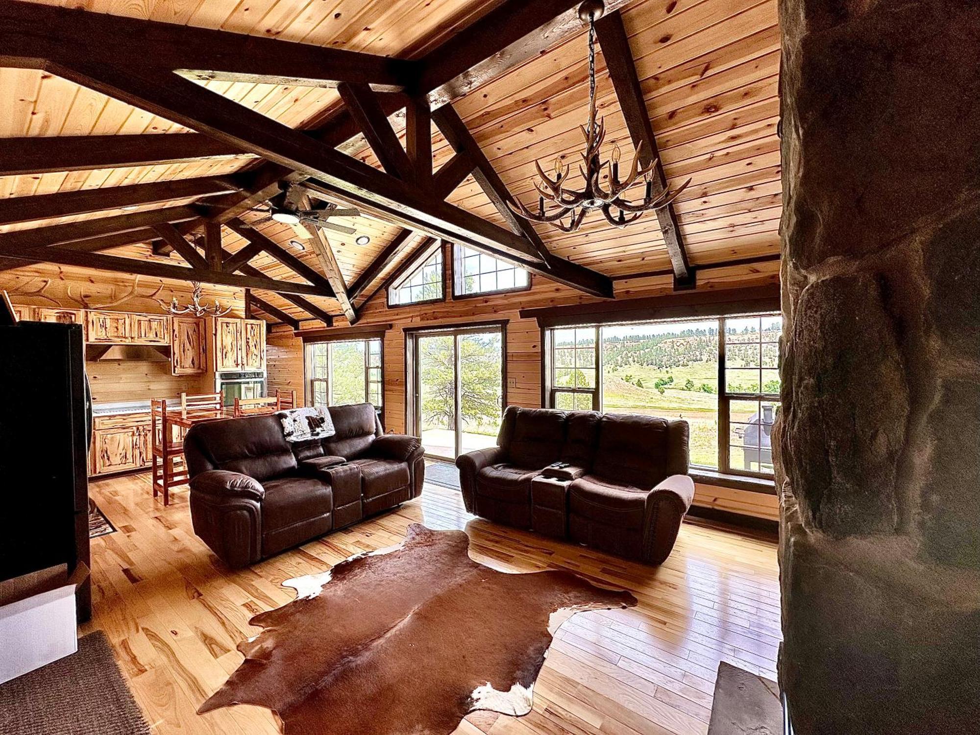 The Lodge At Devils Tower Екстериор снимка